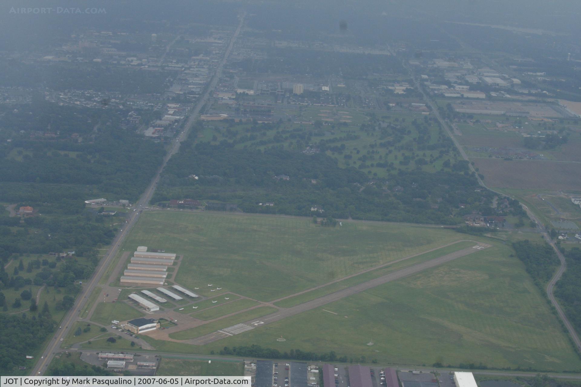 Joliet Regional Airport (JOT) - Joliet, IL