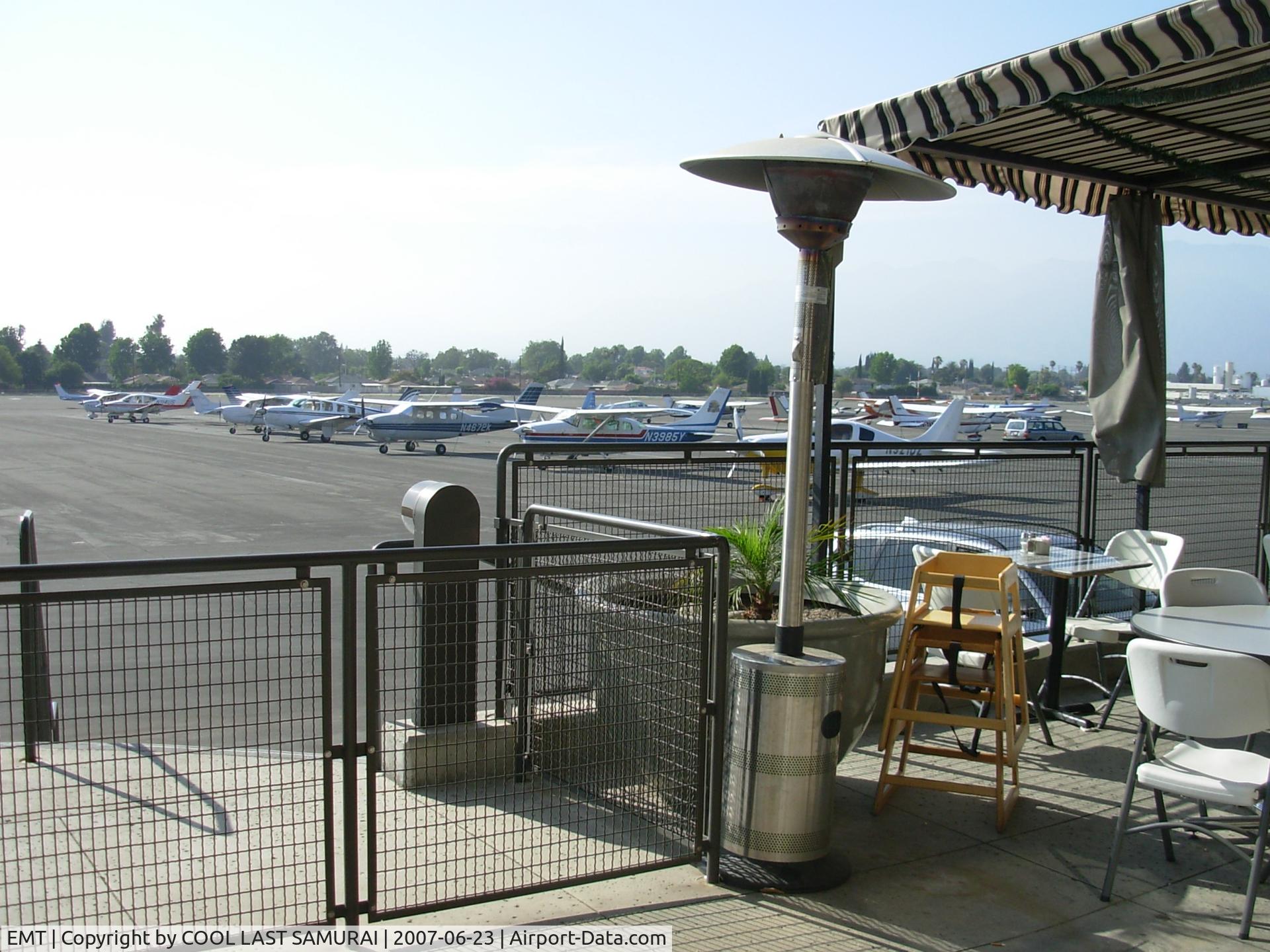 El Monte Airport (EMT) - Airport restaurant at EMT