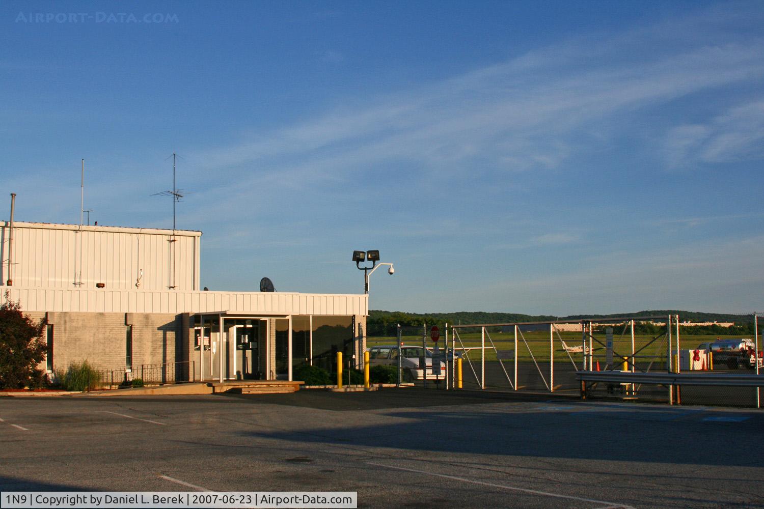 1N9 Airport - Sunset on a Saturday...
