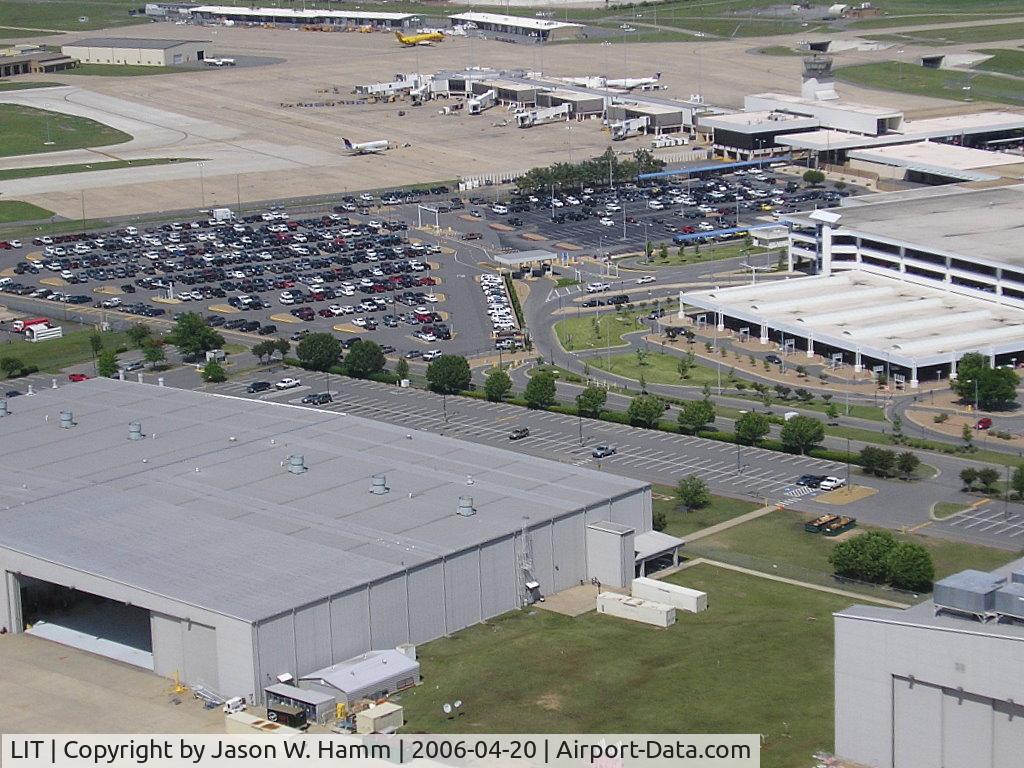 Bill And Hillary Clinton National/adams Fi Airport (LIT) - LITTLE ROCK NATIONAL AIRPORT