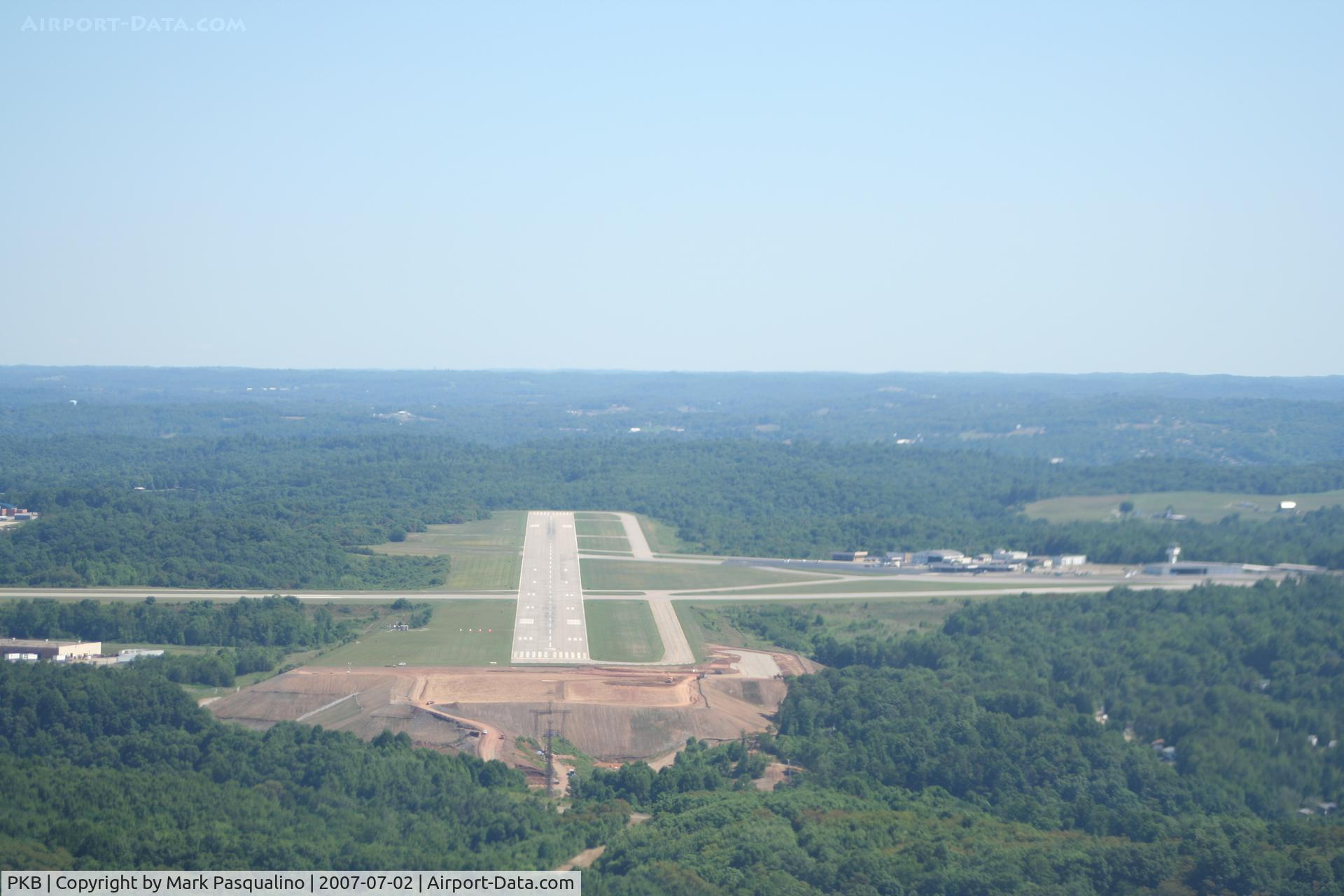 Mid-ohio Valley Regional Airport (PKB) - Parkersburg, WV