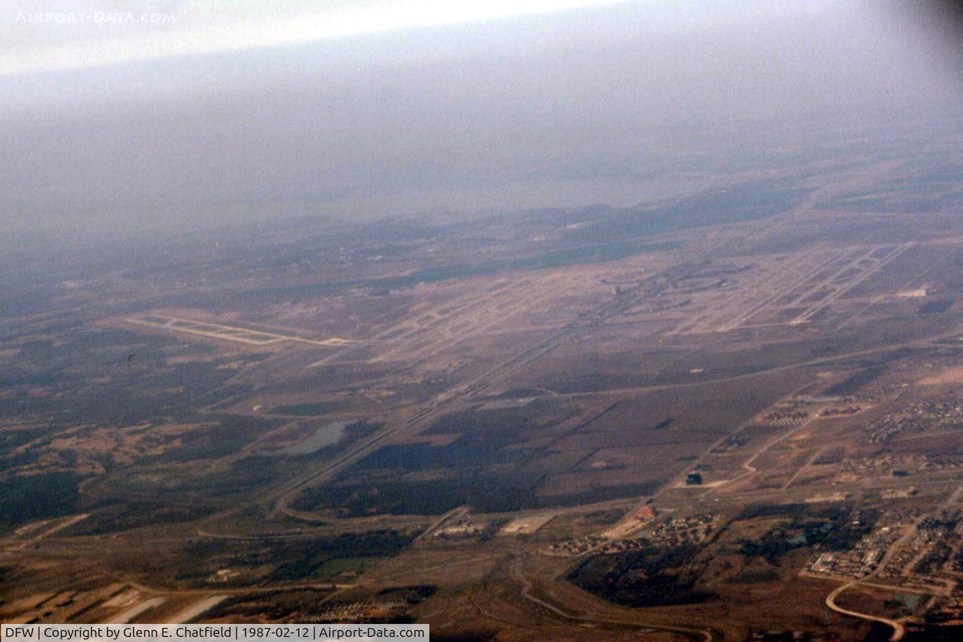 Dallas/fort Worth International Airport (DFW) - View from a DC9 enroute DFW to ORD