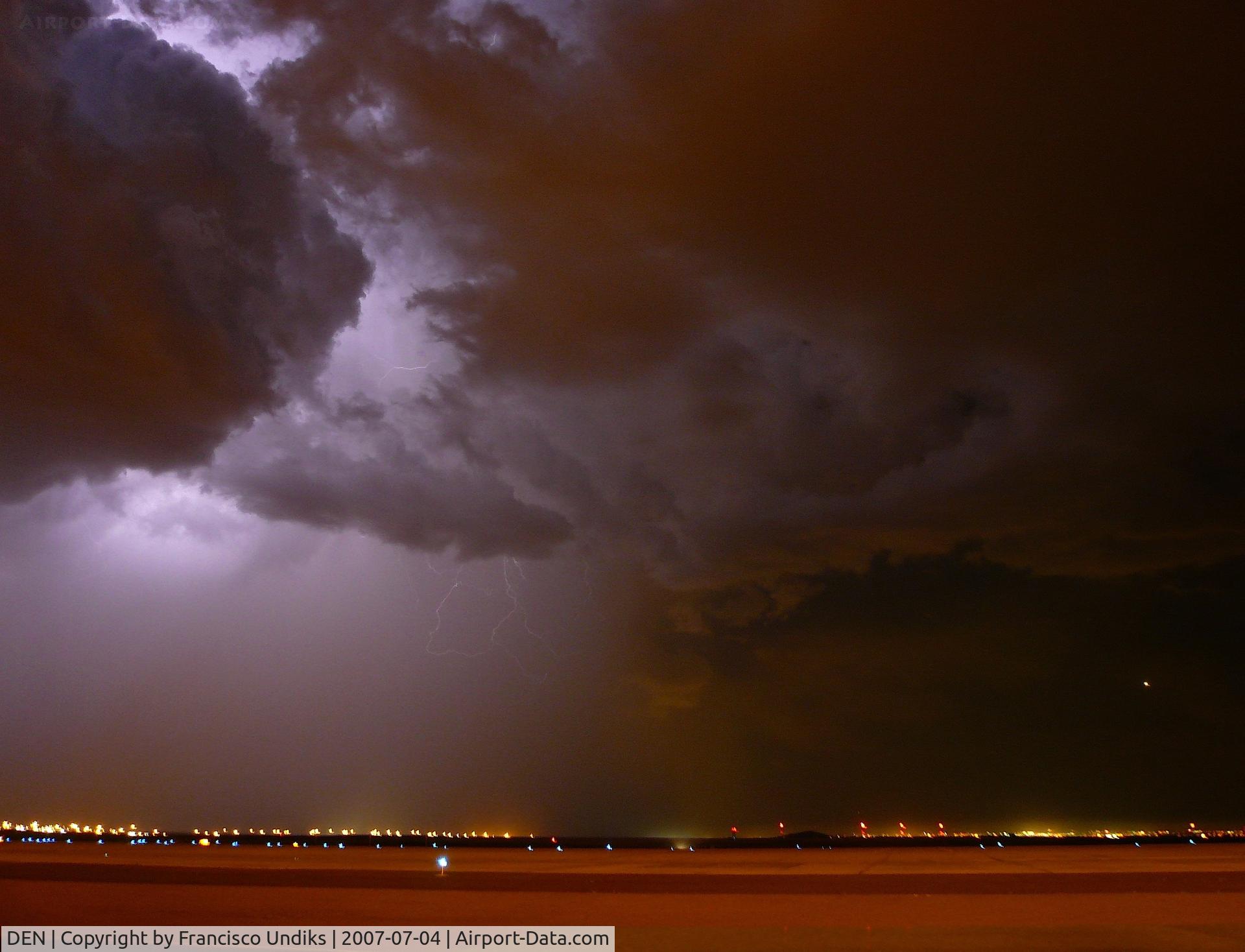 Denver International Airport (DEN) - Storm just west of DIA.