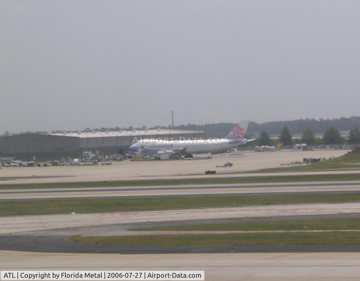 Hartsfield - Jackson Atlanta International Airport (ATL) - China Cargo
