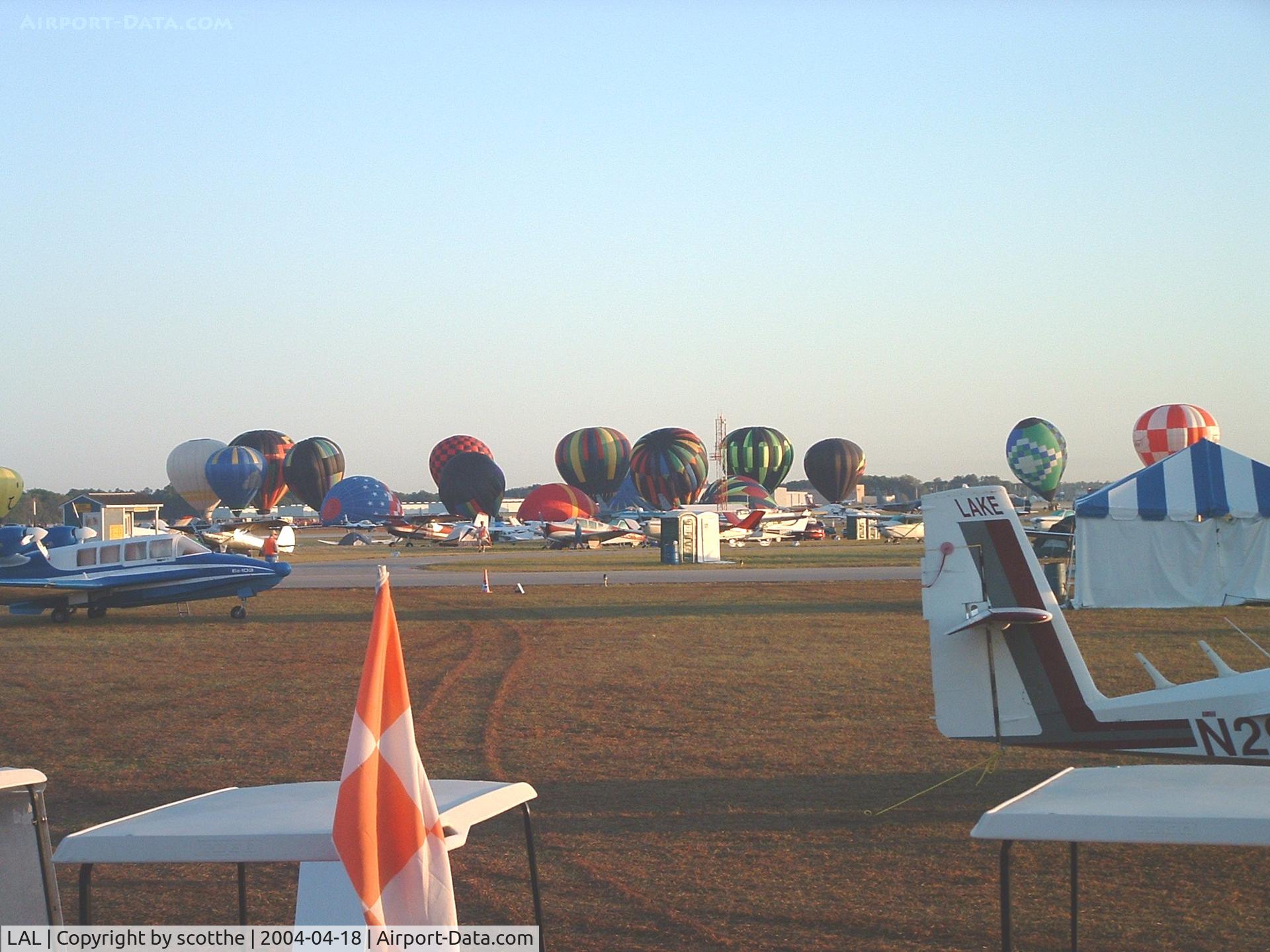 Lakeland Linder Regional Airport (LAL) - Sun N Fun Balloon Launch