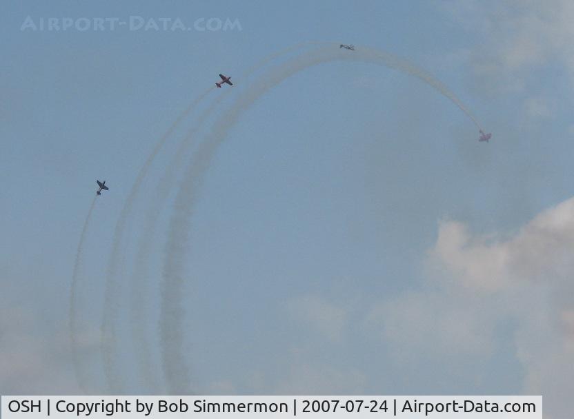 Wittman Regional Airport (OSH) - Airventure '07