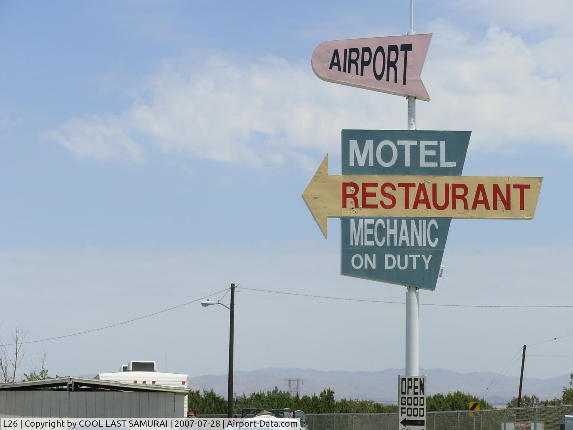 Hesperia Airport (L26) - AIRPORT RESTAURANT