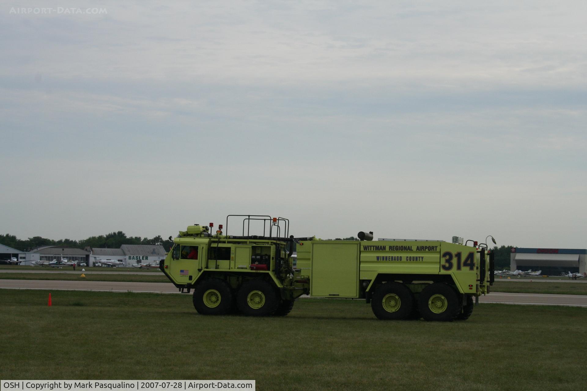 Wittman Regional Airport (OSH) - Fire truck