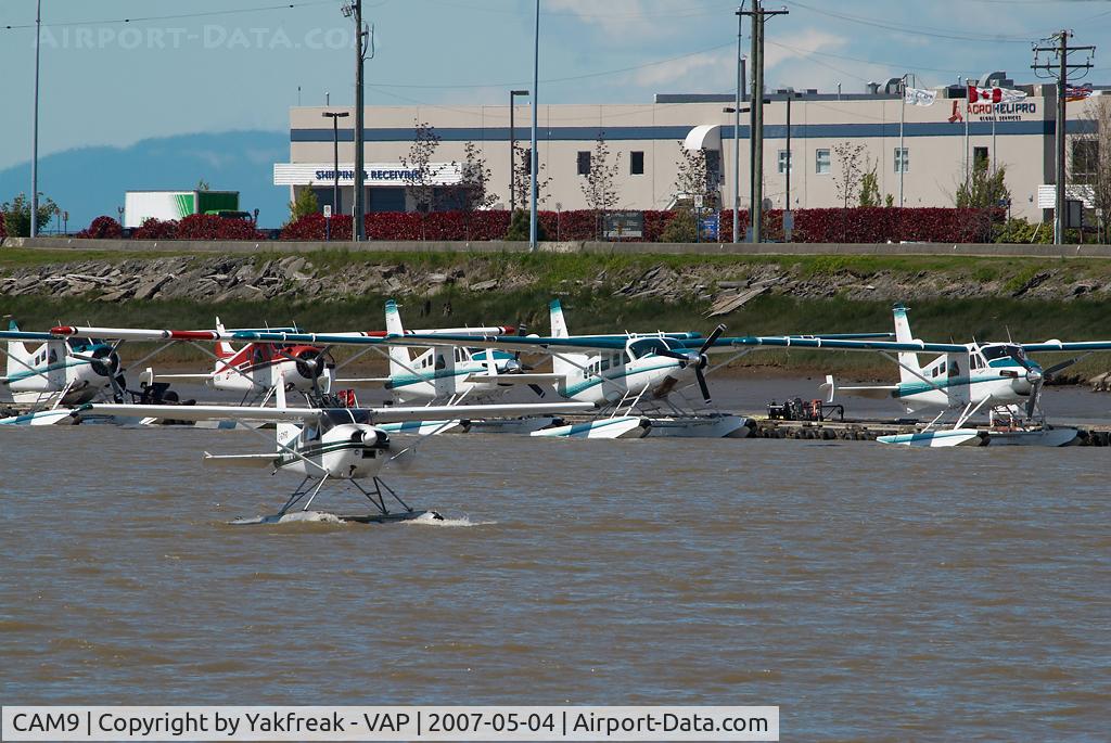 CAM9 Airport - Just a few planes on floats