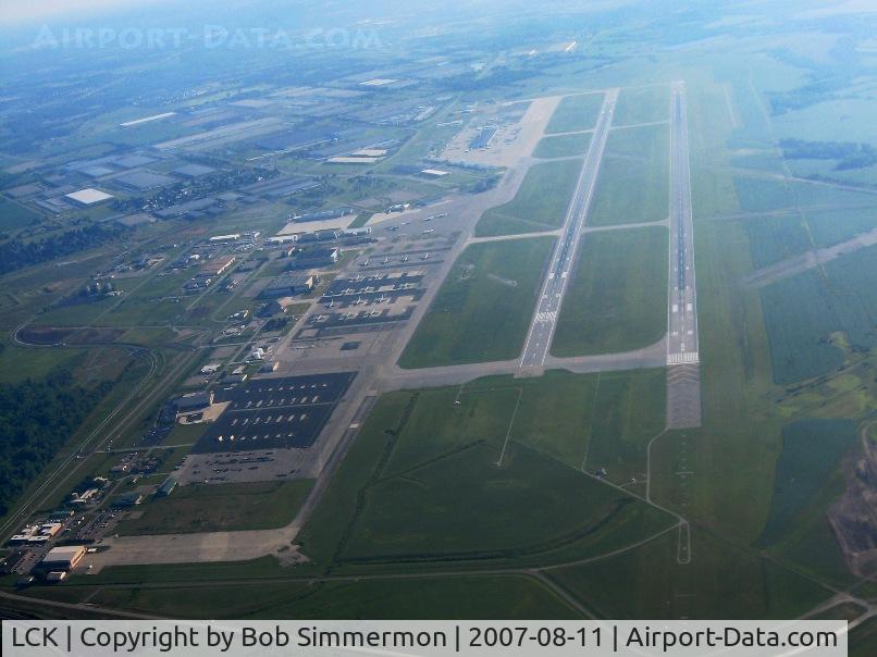 Rickenbacker International Airport (LCK) - Looking east from 3500'.