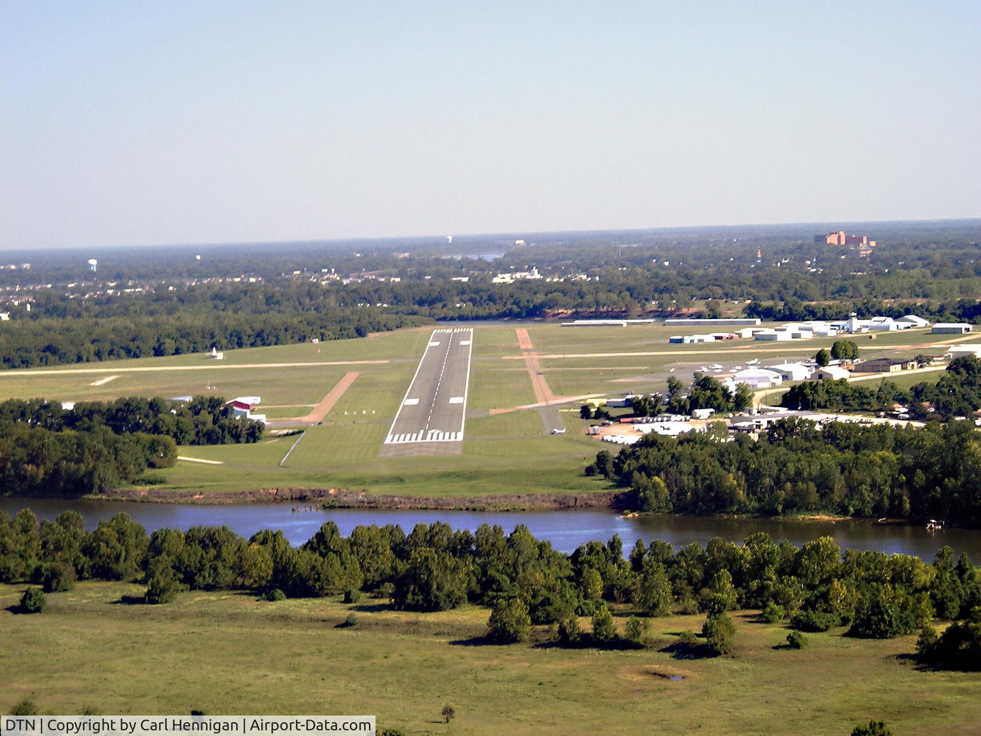 Shreveport Downtown Airport (DTN) - Runway 14
