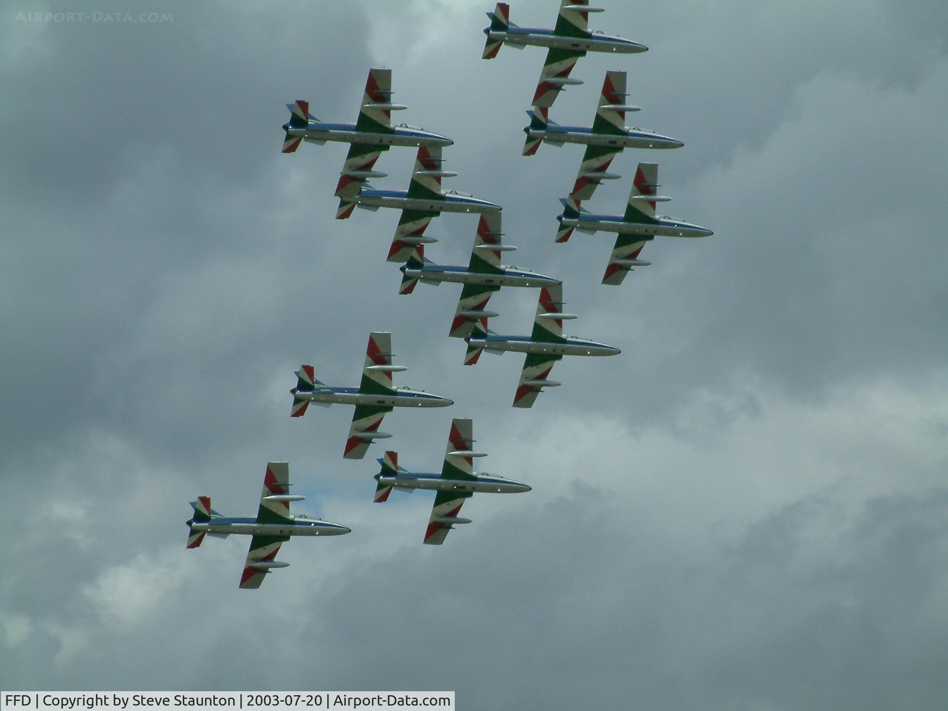 RAF Fairford Airport, Fairford, England United Kingdom (FFD) - Frecci Tricolori displaying at RIAT Fairford 2003.