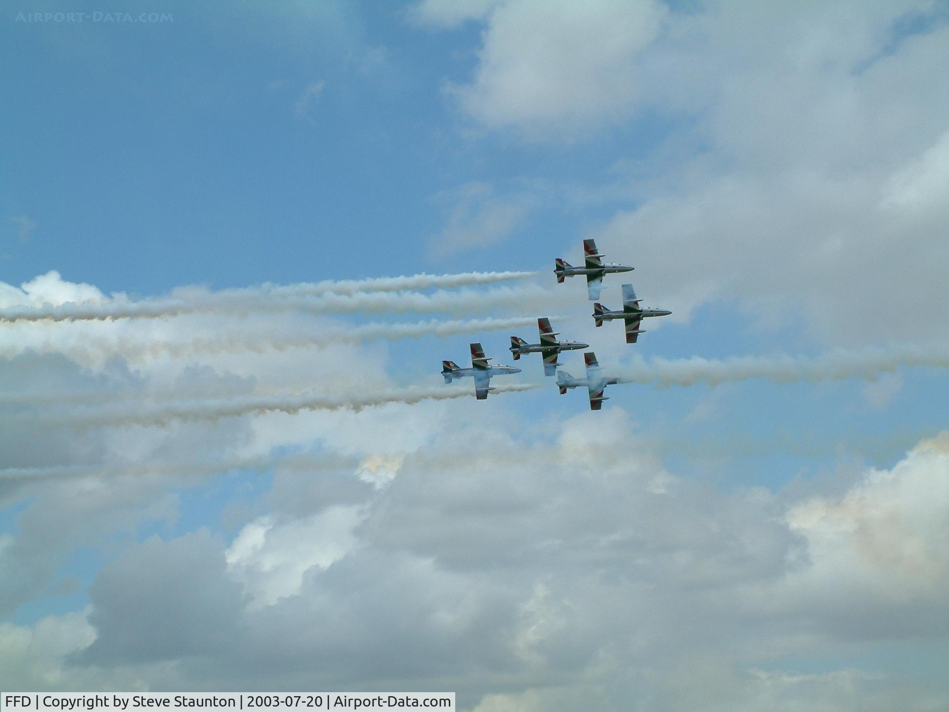 RAF Fairford Airport, Fairford, England United Kingdom (FFD) - Frecci Tricolori displaying at RIAT Fairford 2003.