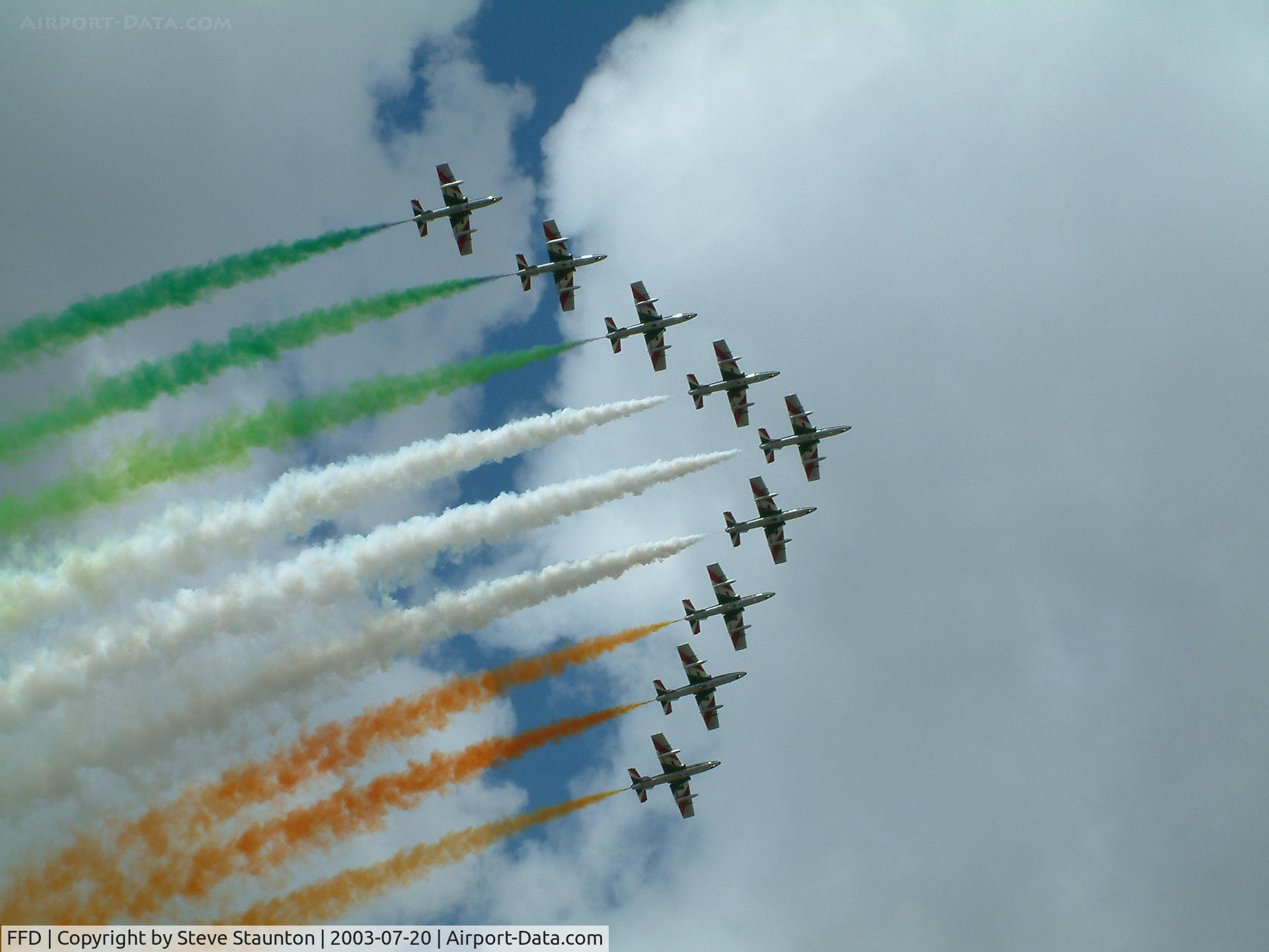 RAF Fairford Airport, Fairford, England United Kingdom (FFD) - Frecci Tricolori displaying at RIAT Fairford 2003.