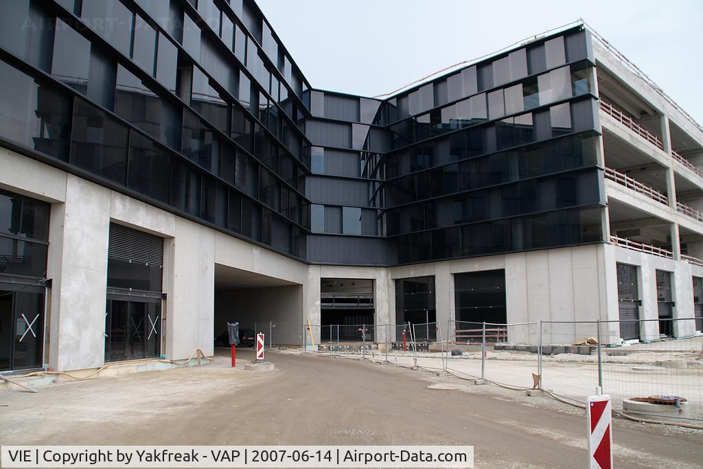 Vienna International Airport, Vienna Austria (VIE) - Terminal Skylink construction area