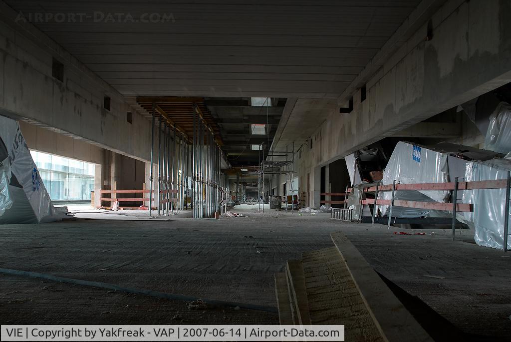 Vienna International Airport, Vienna Austria (VIE) - Terminal Skylink construction area