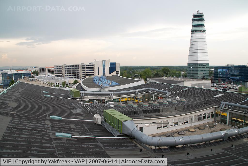 Vienna International Airport, Vienna Austria (VIE) - Terminal 1 and 2 roof