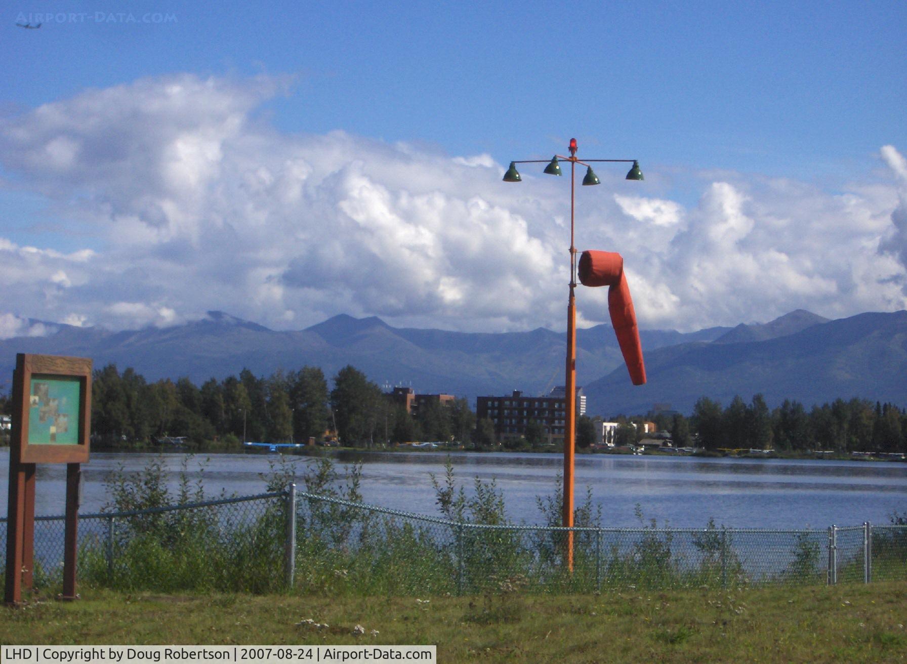 Lake Hood Seaplane Base (LHD) - Lighted windsock for E-W 4,540' X 188' fresh water landing lane-at east end