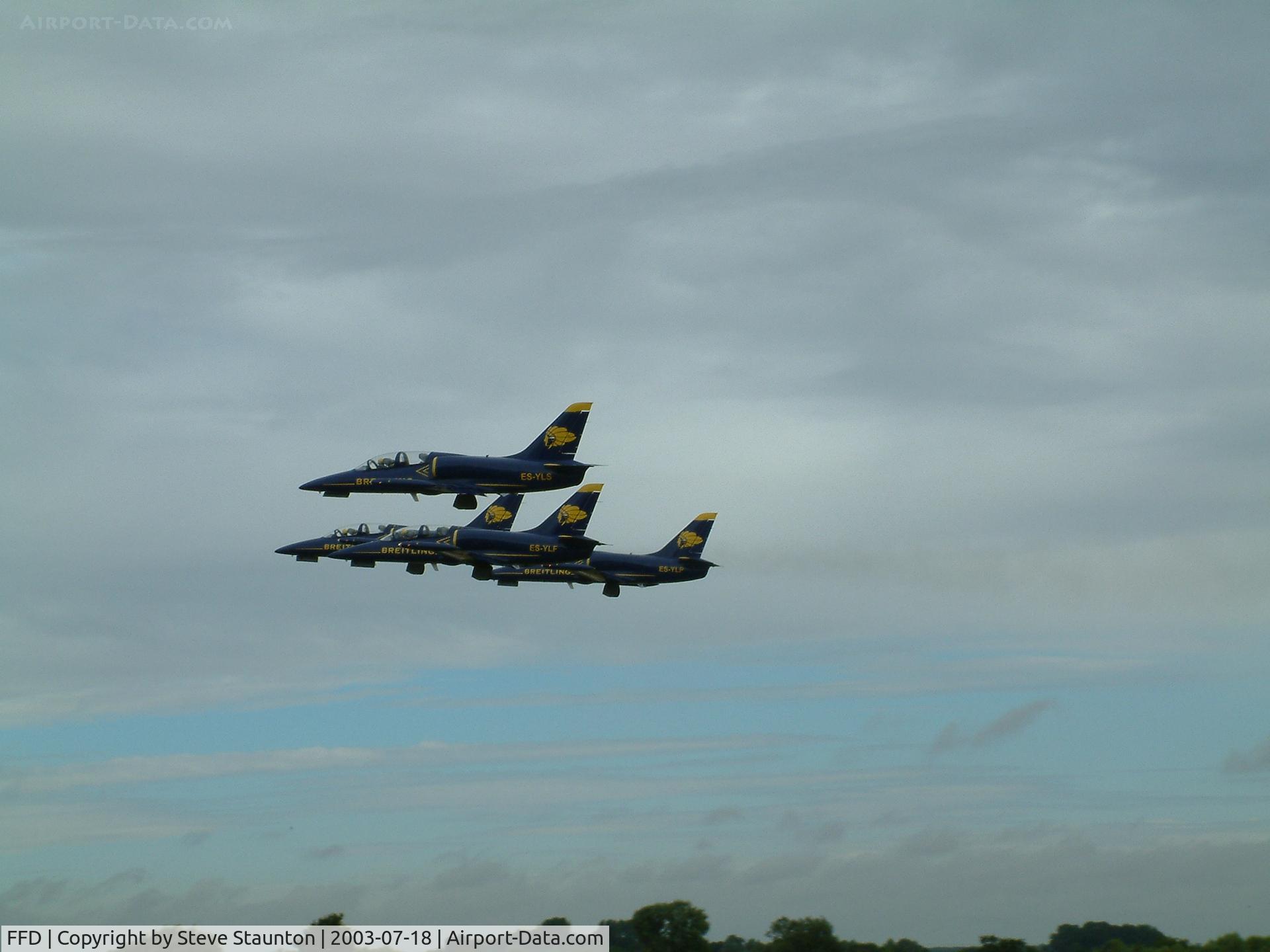RAF Fairford Airport, Fairford, England United Kingdom (FFD) - Apache Jet Team @ Royal International Air Tattoo 2003