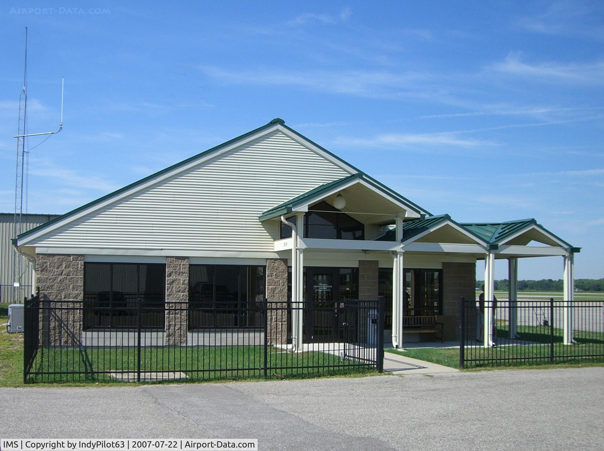 Madison Municipal Airport (IMS) - FBO