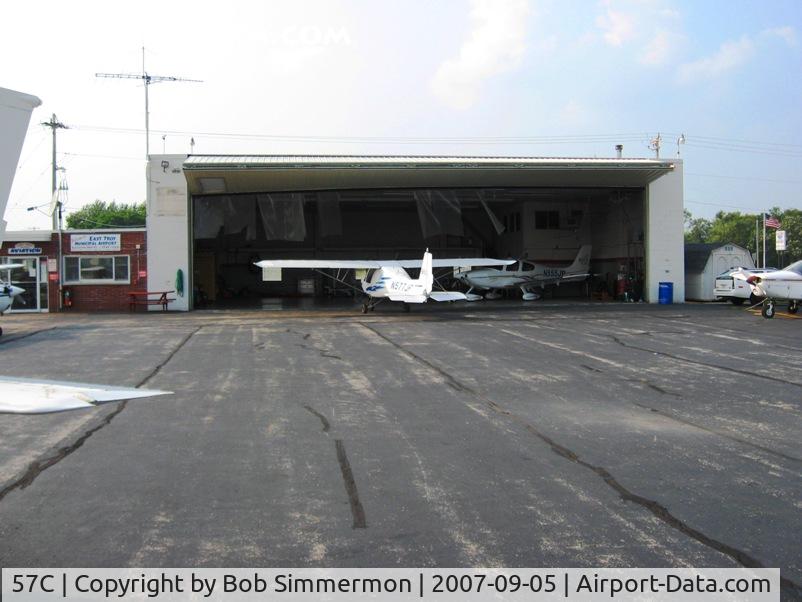 East Troy Municipal Airport (57C) - Maintenance Shop