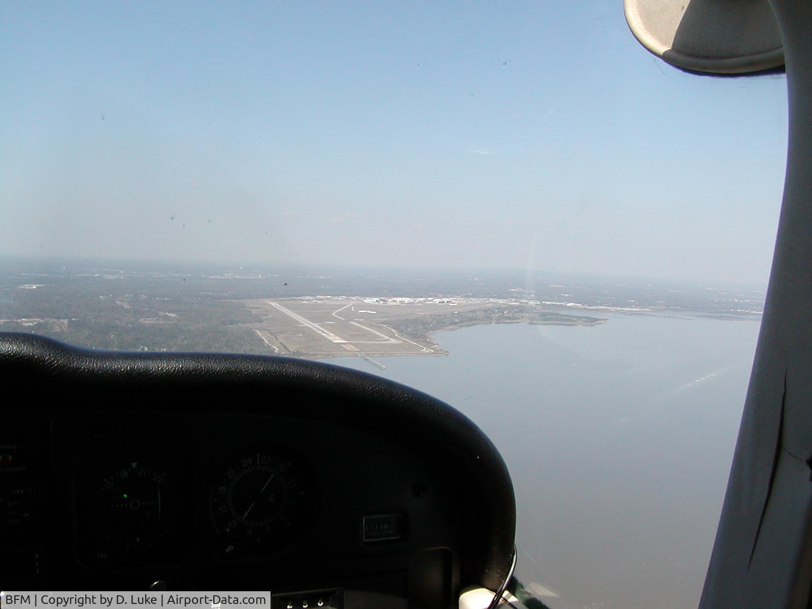 Mobile Downtown Airport (BFM) - Approaching from SE