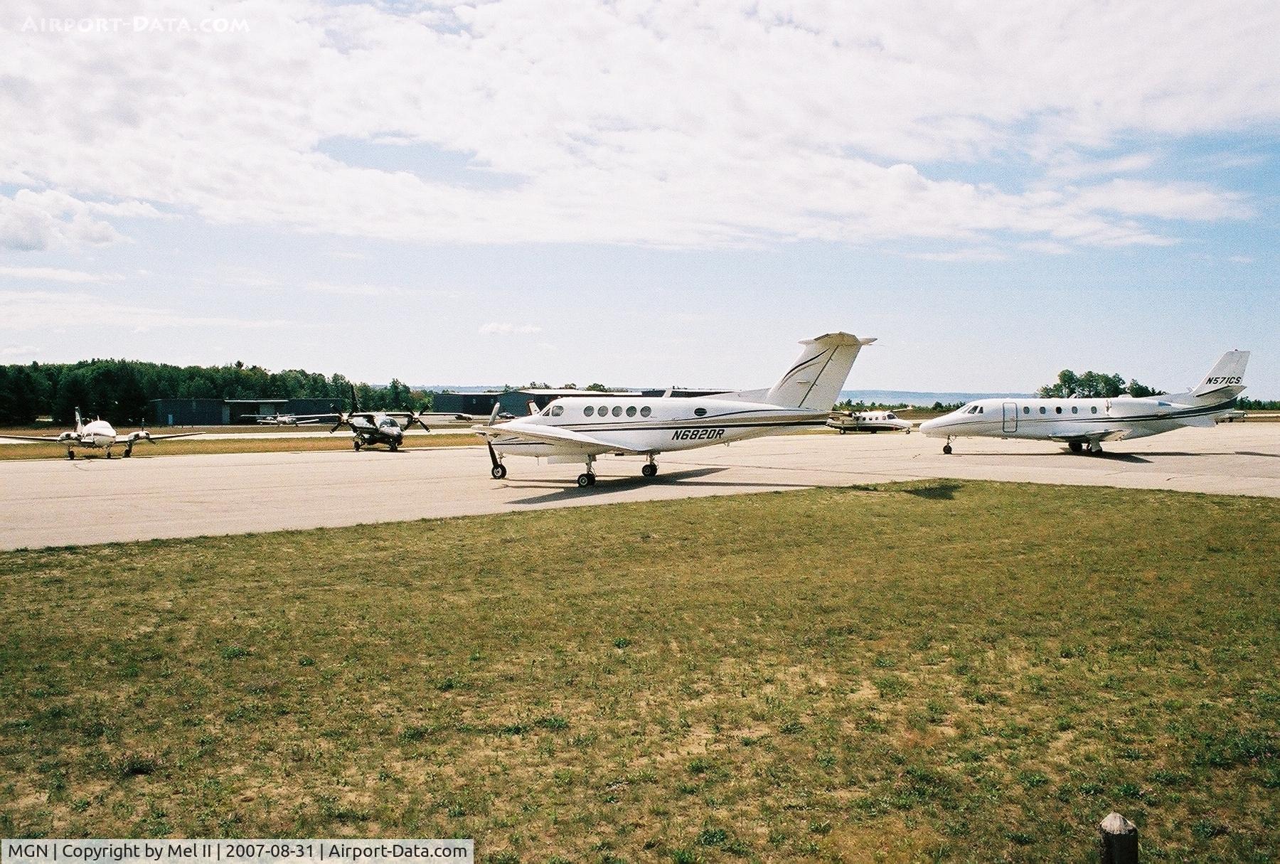 Harbor Springs Airport (MGN) - Busy Labor Day weekend @ Harbor Springs Airport (MGN)
