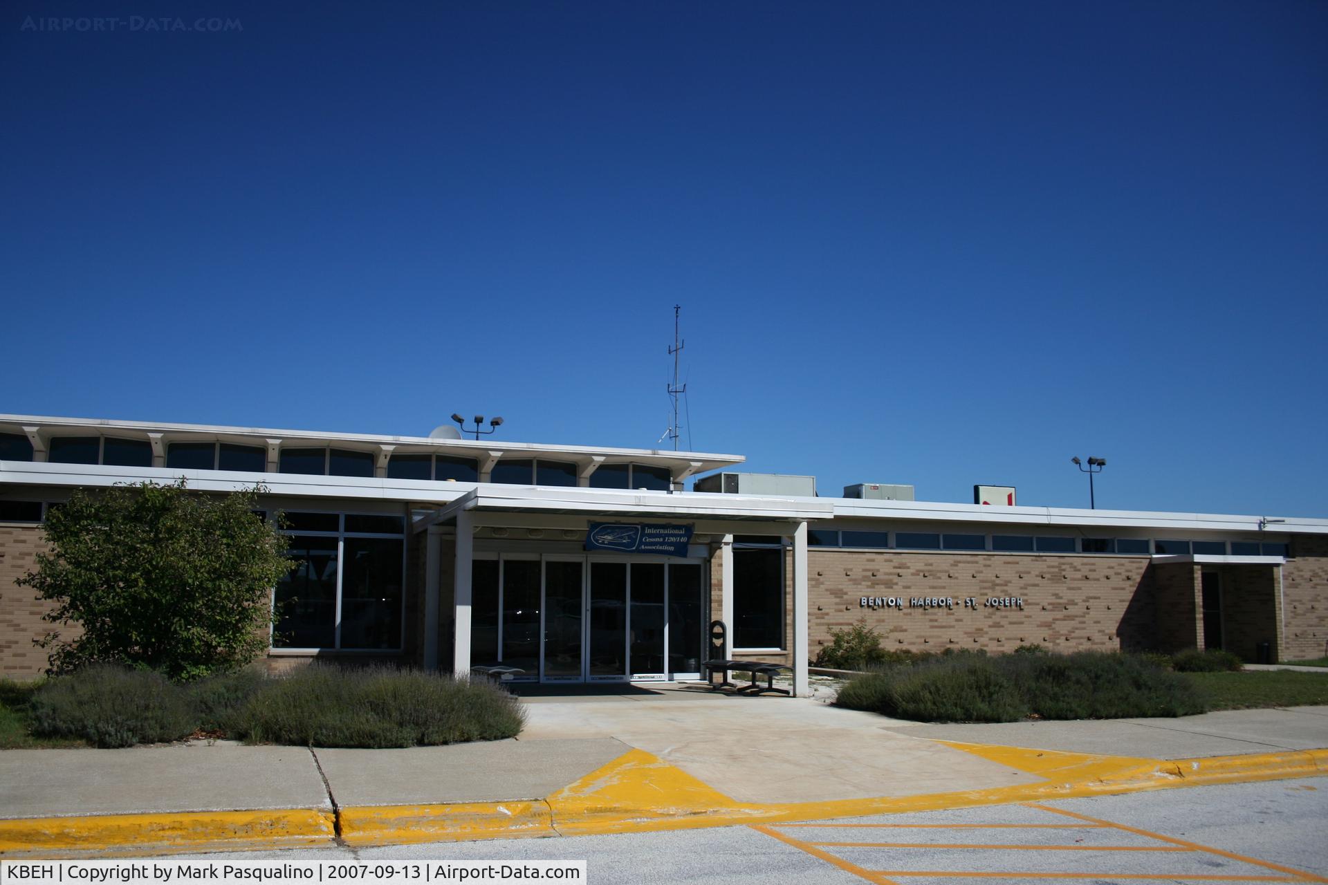 Southwest Michigan Regional Airport (BEH) - Main Terminal