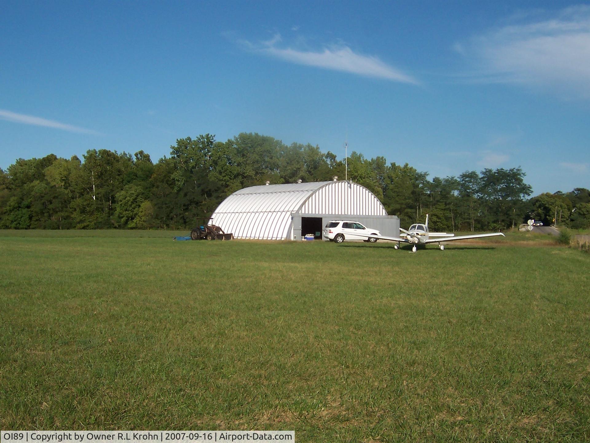 Mite Airport (OI89) - Hanger and Apron