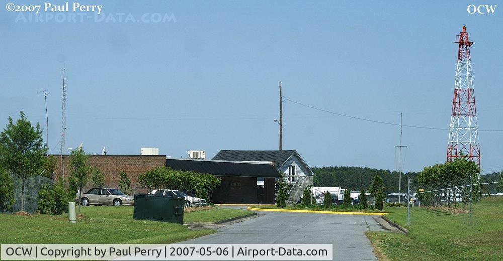 Warren Field Airport (OCW) - Approaching the facilities from the main road