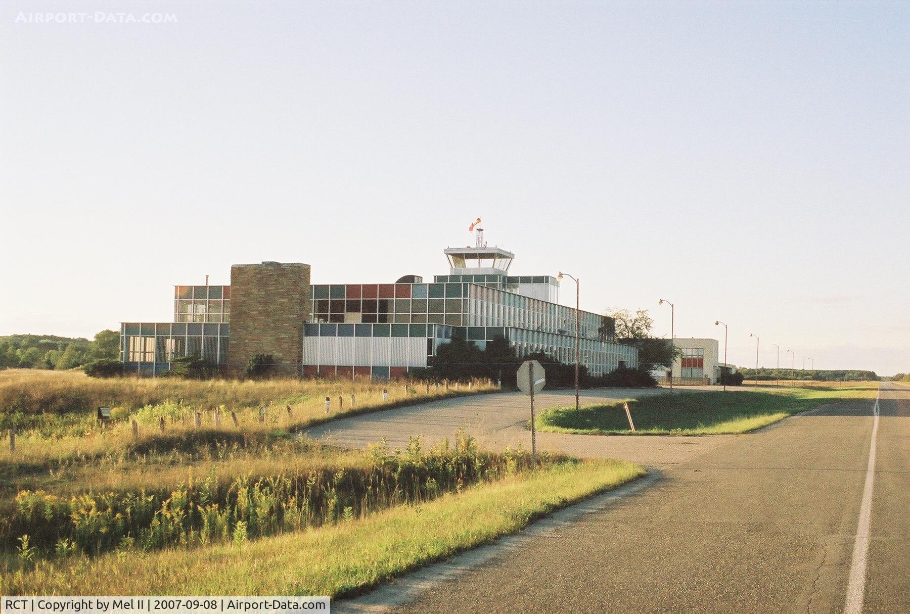 Nartron Field Airport (RCT) - Nartron Field Airport