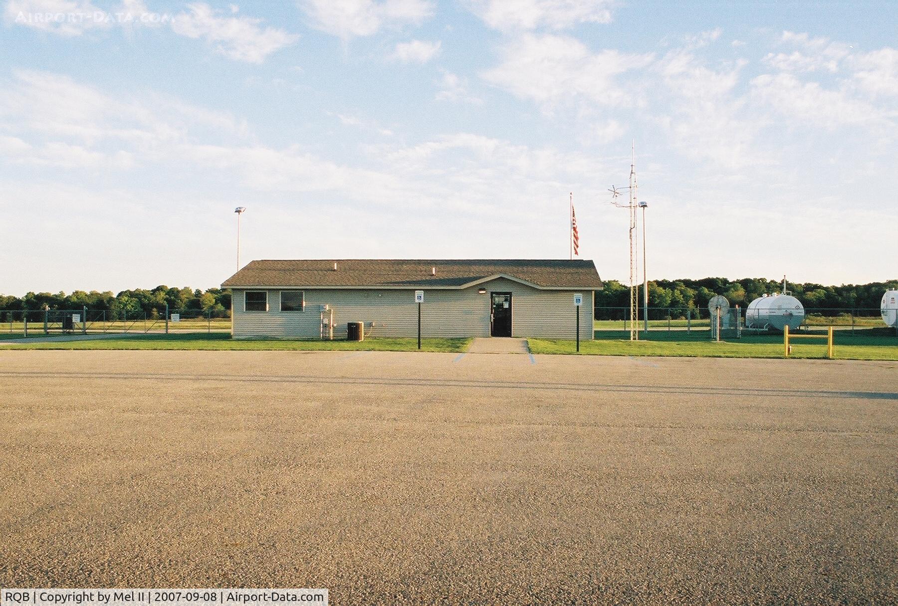 Roben-hood Airport (RQB) - Roben-Hood Airport