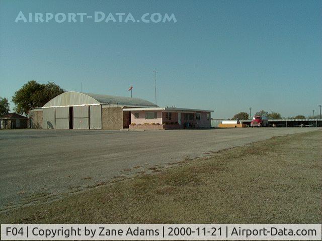 F04 Airport - Operational Pictures of the now closed Saginaw (Ft. Worth) TX airport - closed by urban encroachment