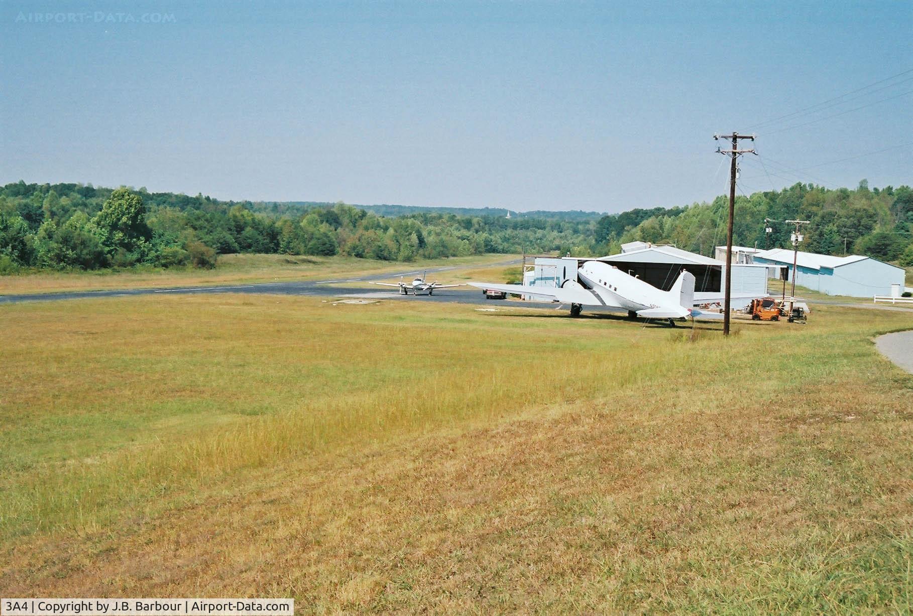 Southeast Greensboro Airport (3A4) - A nice country location with friendly staff.  This was located just down the road from the busy Greensboro area.  The owners were hard at work getting someones sweety up and going.  Thanks to all for letting me have a walk around you were great.