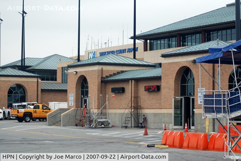 Westchester County Airport (HPN) - White Plains