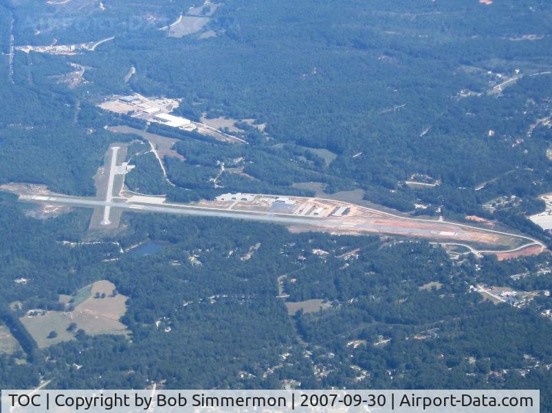 Toccoa Rg Letourneau Field Airport (TOC) - From 8000'