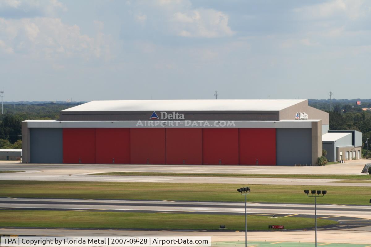 Tampa International Airport (TPA) - Delta hangar