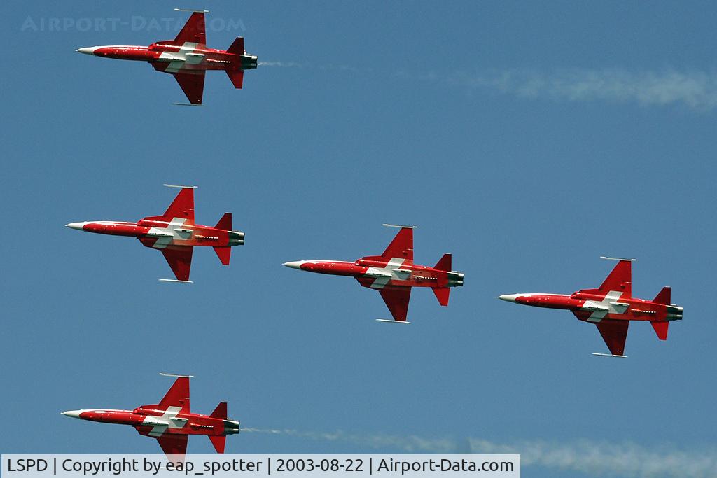 LSPD Airport - patrouille suisse
