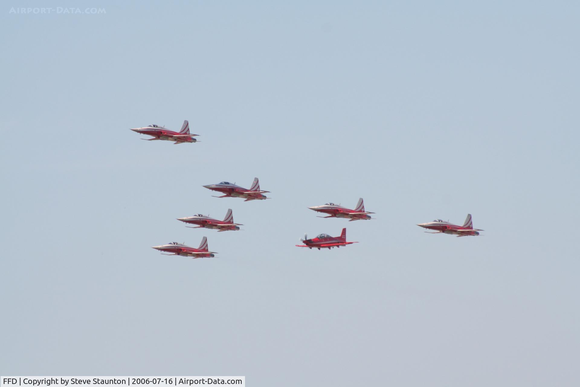 RAF Fairford Airport, Fairford, England United Kingdom (FFD) - Patrouille Suisse with HB-HZA at Royal International Air Tattoo 2006