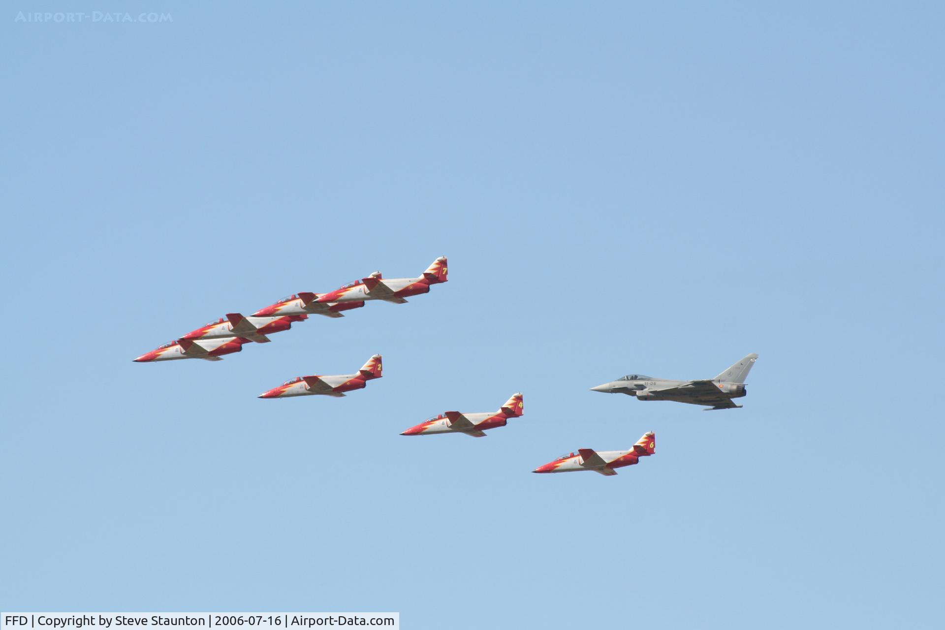 RAF Fairford Airport, Fairford, England United Kingdom (FFD) - Patrulla Aguila with Spanish Eurofighter at Royal International Air Tattoo 2006