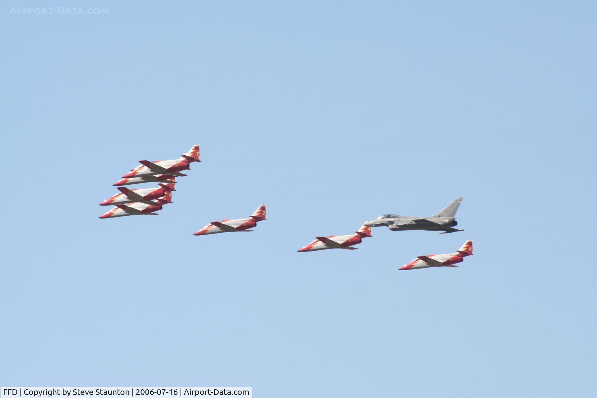 RAF Fairford Airport, Fairford, England United Kingdom (FFD) - Patrulla Aguila with Spanish Eurofighter at Royal International Air Tattoo 2006