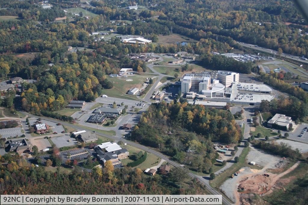 Grace Hospital Heliport (92NC) - Great day to take pictures.