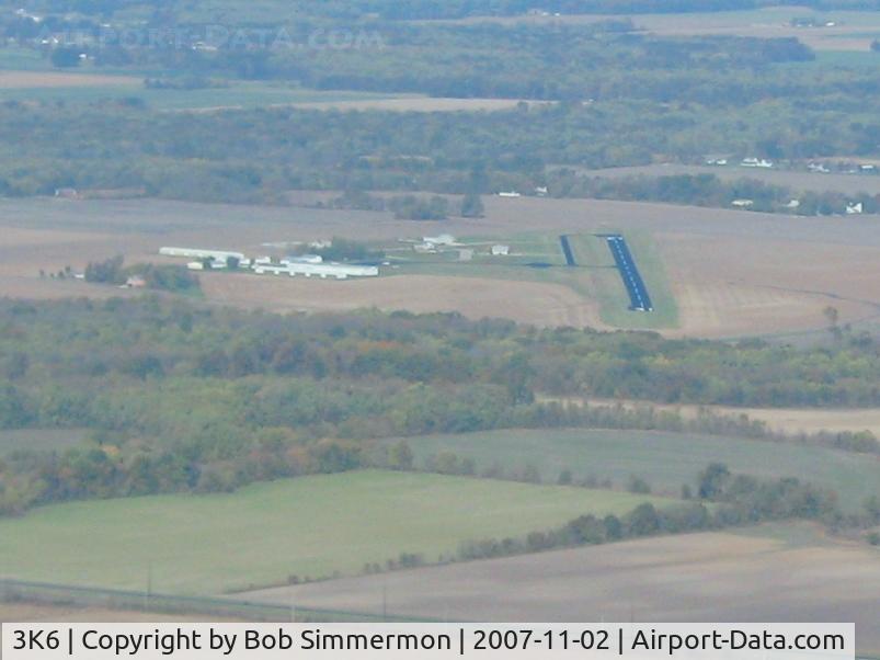 St Louis Metro-east/shafer Field Airport (3K6) - Looking north from 2500'