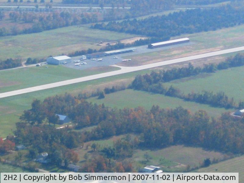 Jerry Sumners Sr Aurora Municipal Airport (2H2) - Facilities