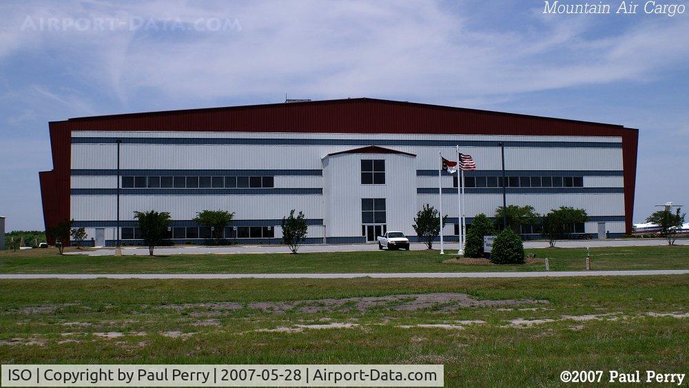 Kinston Regional Jetport At Stallings Fld Airport (ISO) - Mountain Air Cargo's facility.  Lots of FedEx bird work here