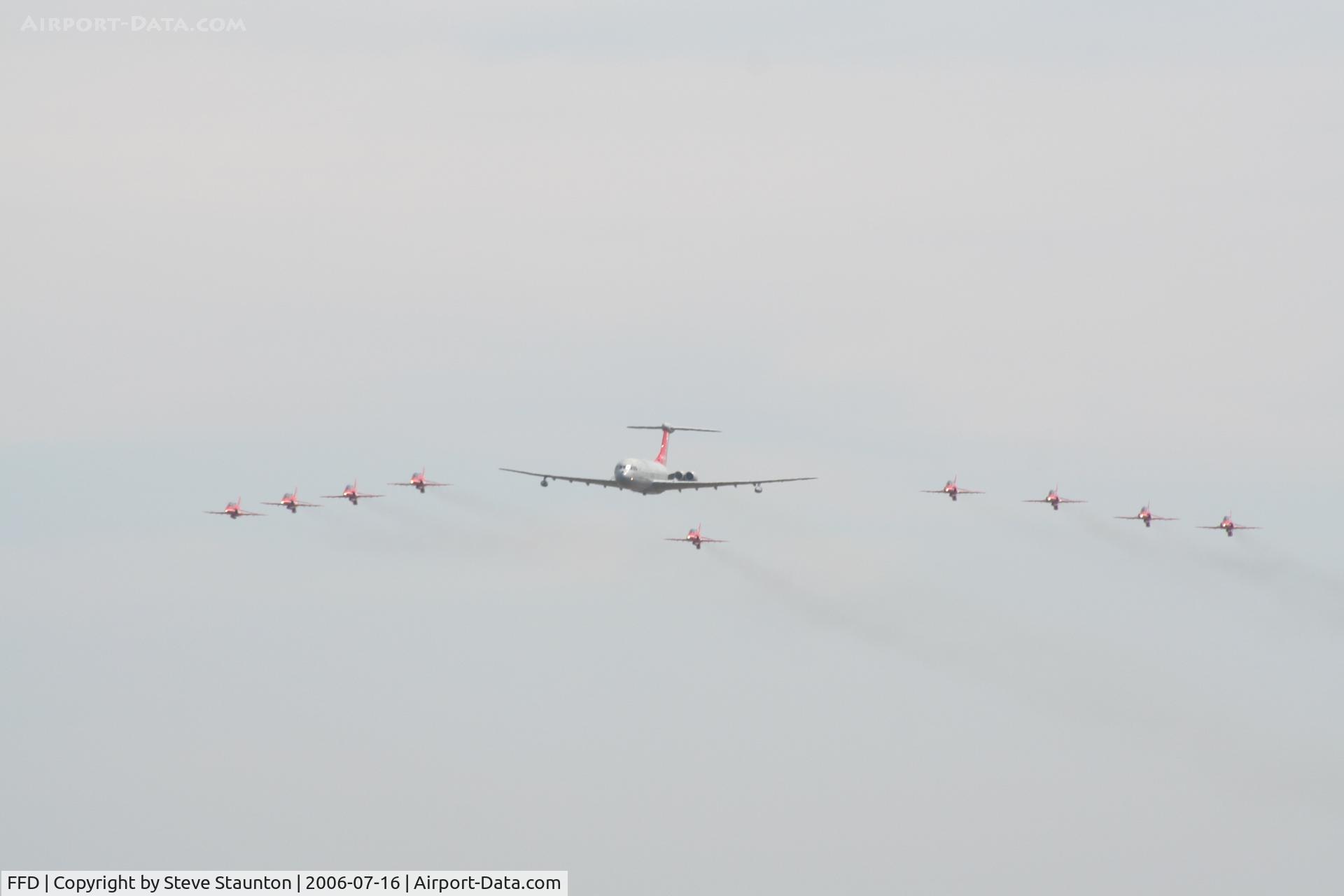 RAF Fairford Airport, Fairford, England United Kingdom (FFD) - Red Arrows and VC10 XV104 at Royal International Air Tattoo 2006