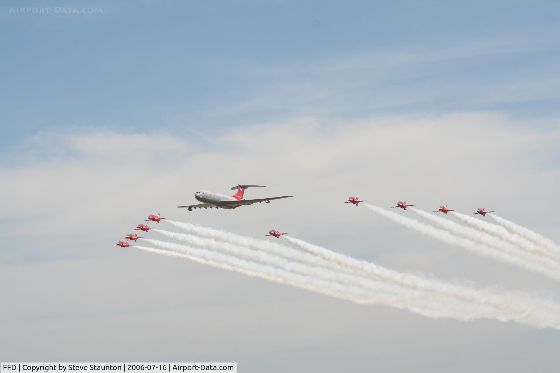 RAF Fairford Airport, Fairford, England United Kingdom (FFD) - Red Arrows and VC10 XV104 at Royal International Air Tattoo 2006