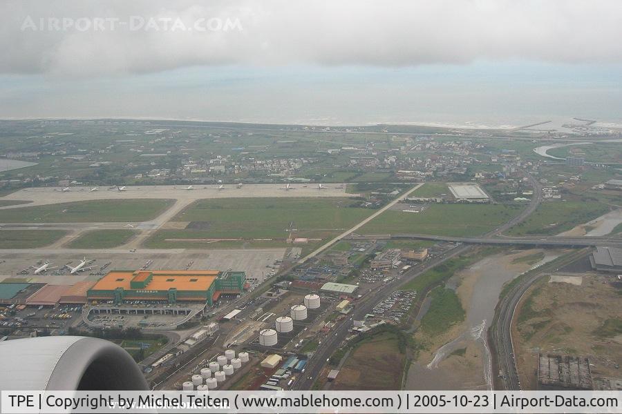 Taiwan Taoyuan International Airport (formerly Chiang Kai-Shek International Airport), Taipei Taiwan (TPE) - A moment after take-off