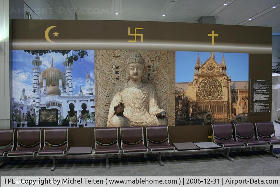 Taiwan Taoyuan International Airport (formerly Chiang Kai-Shek International Airport), Taipei Taiwan (TPE) - Praying area