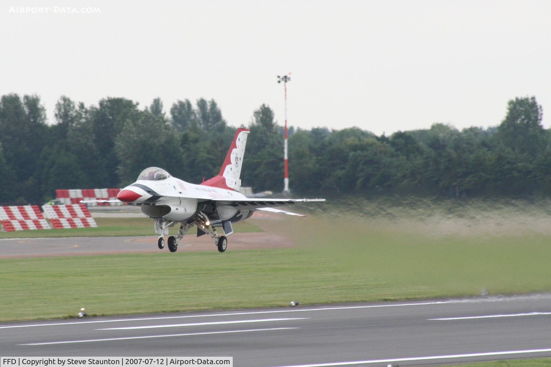 RAF Fairford Airport, Fairford, England United Kingdom (FFD) - Thunderbirds practice at Royal International Air Tattoo 2007